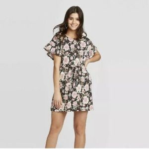 Crinkle Gray Pink Floral Short Sleeve Dress Drawstring Elastic Waist and Pockets